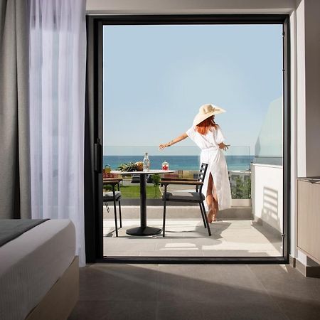 Sky Luxury Suites Sarti Eksteriør billede