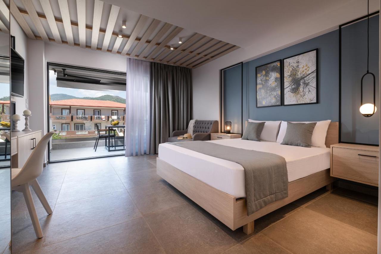 Sky Luxury Suites Sarti Eksteriør billede