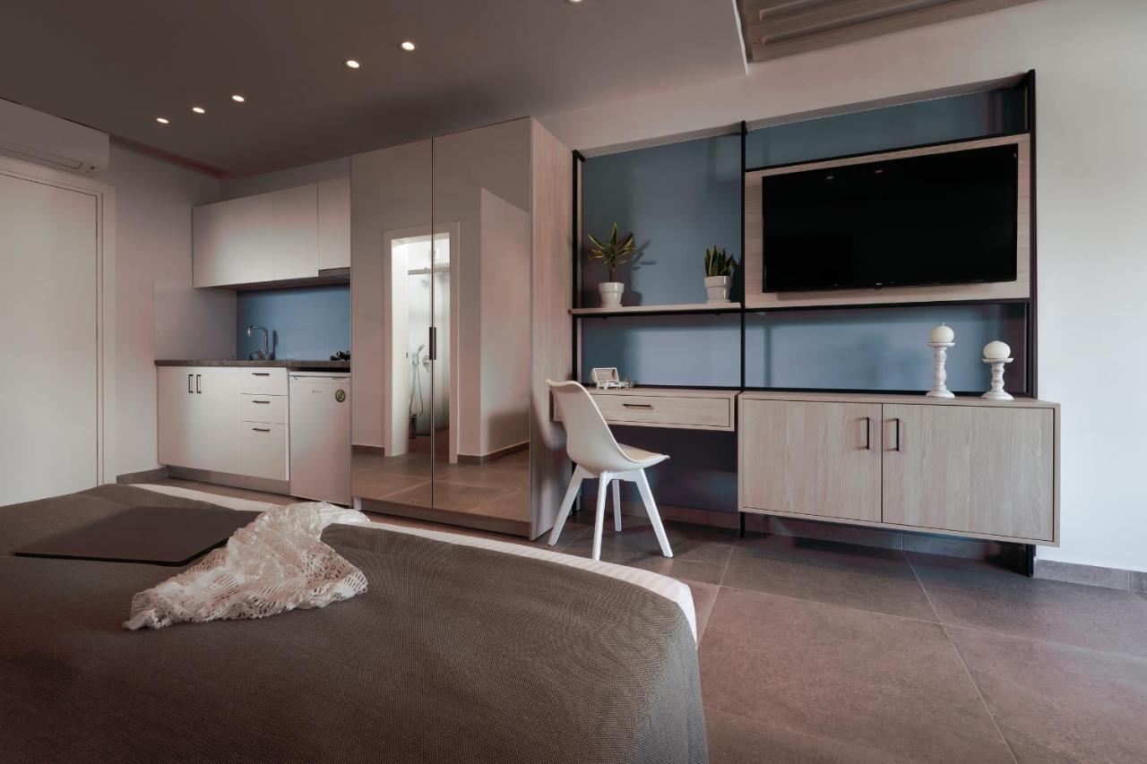Sky Luxury Suites Sarti Eksteriør billede