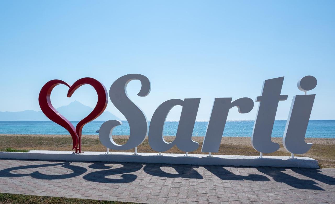 Sky Luxury Suites Sarti Eksteriør billede