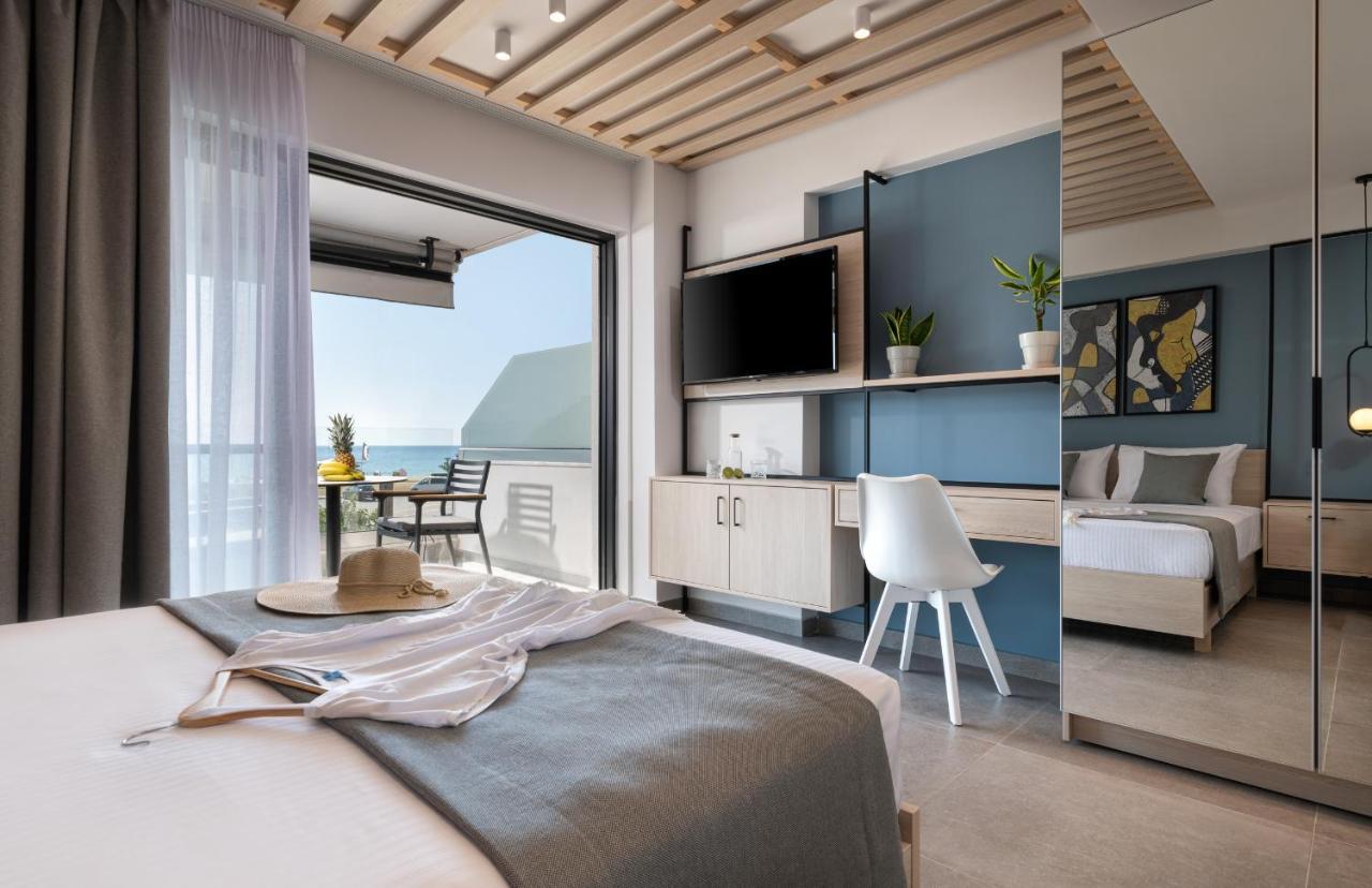 Sky Luxury Suites Sarti Eksteriør billede
